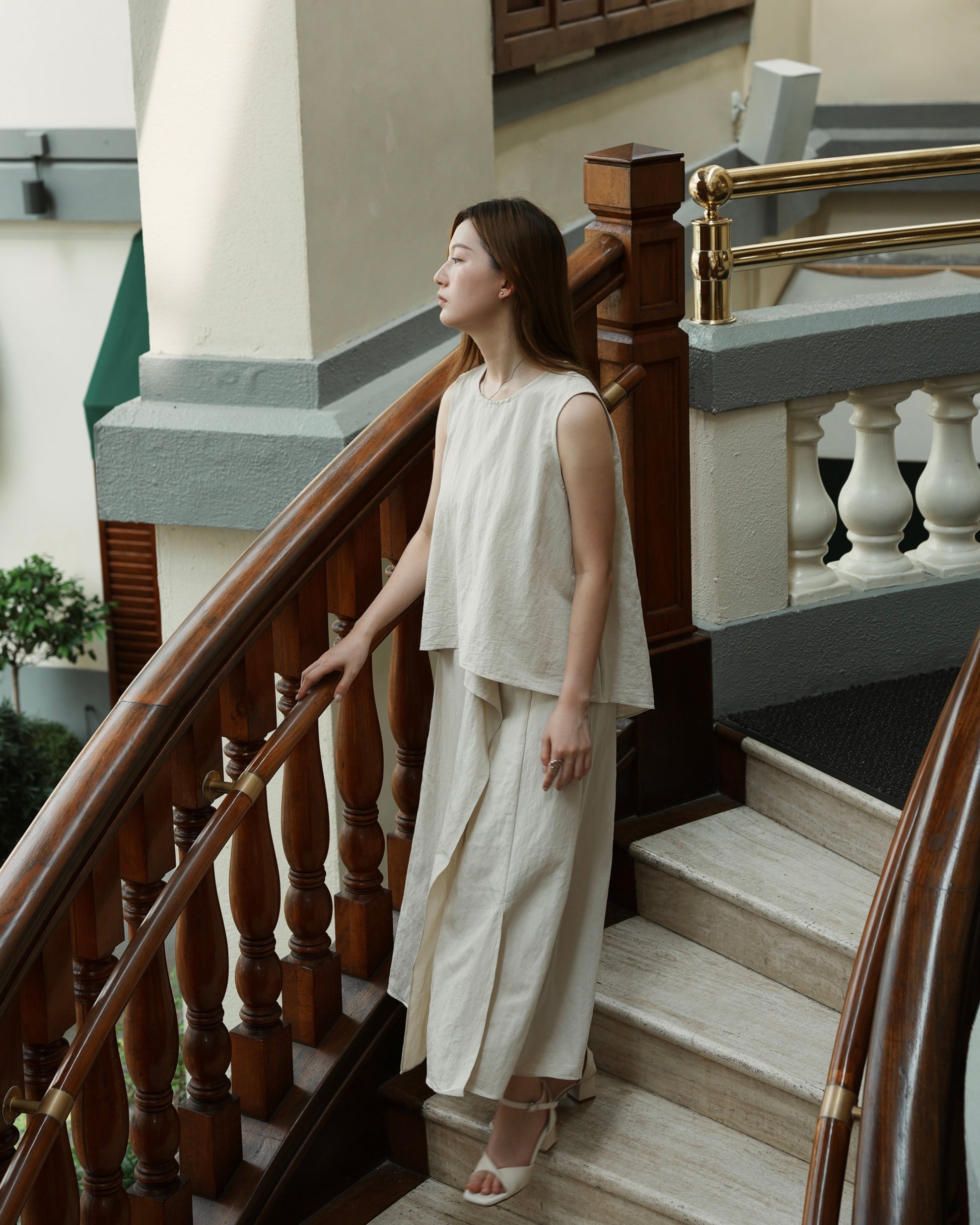Soft Drape Modern Set